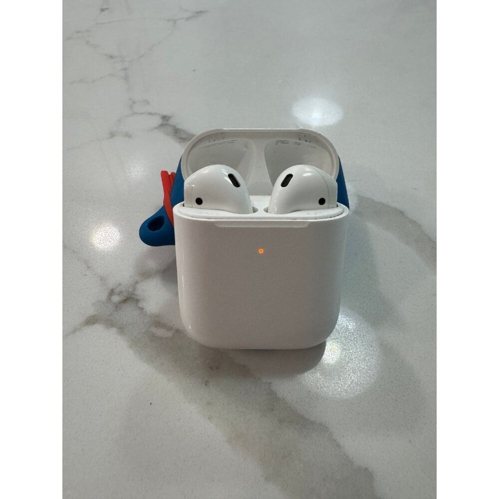Apple AirPods 2nd generation with protective case